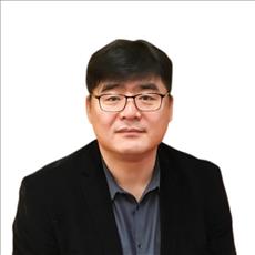 jae-yang_512ace8d154b4623853e9cc8b5b86ffd-headshot